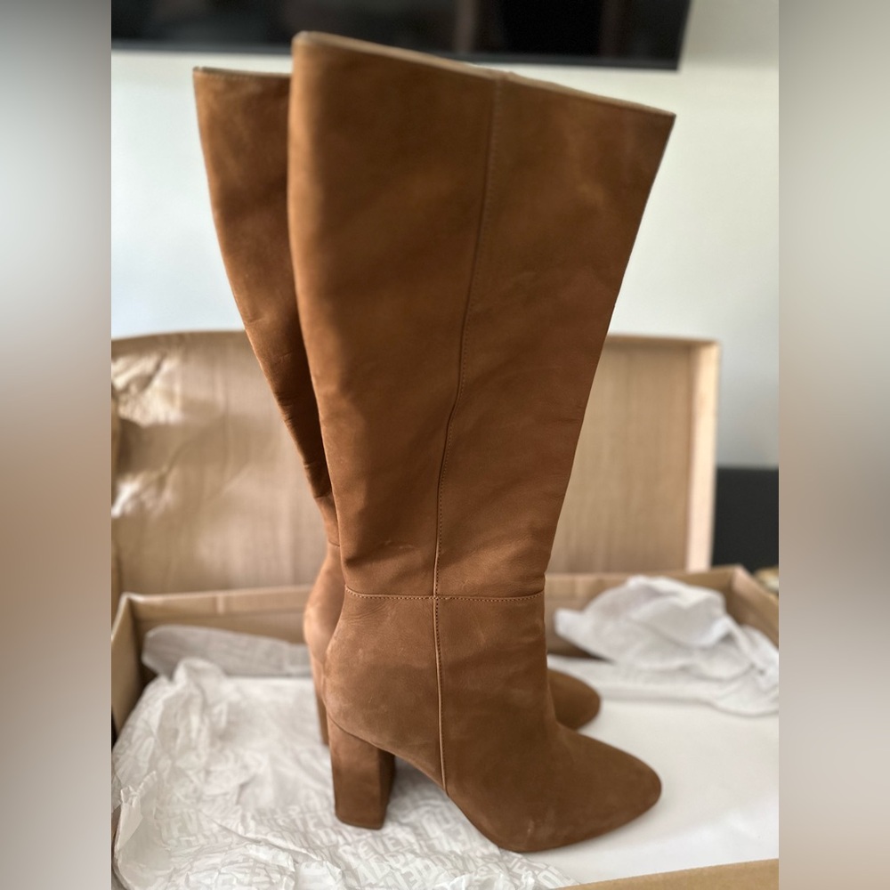Brown Knee-High Women's Boots
